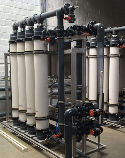 Ultrafiltrations-System in einer Anlage zur Abwasseraufbereitung von Veolia