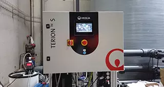 View and control panel of a Terion S